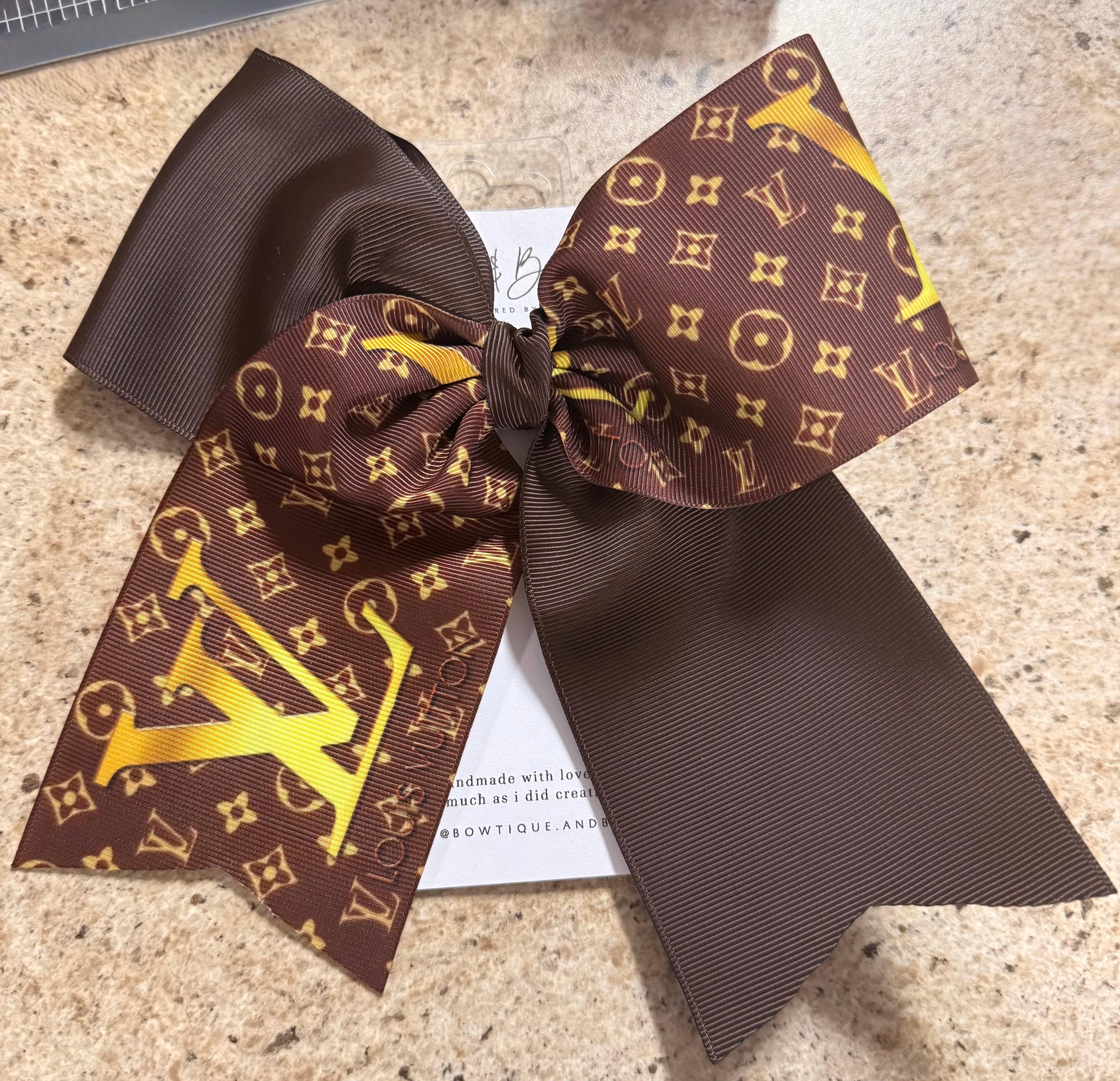 Louis Vuitton Cheer Bow
