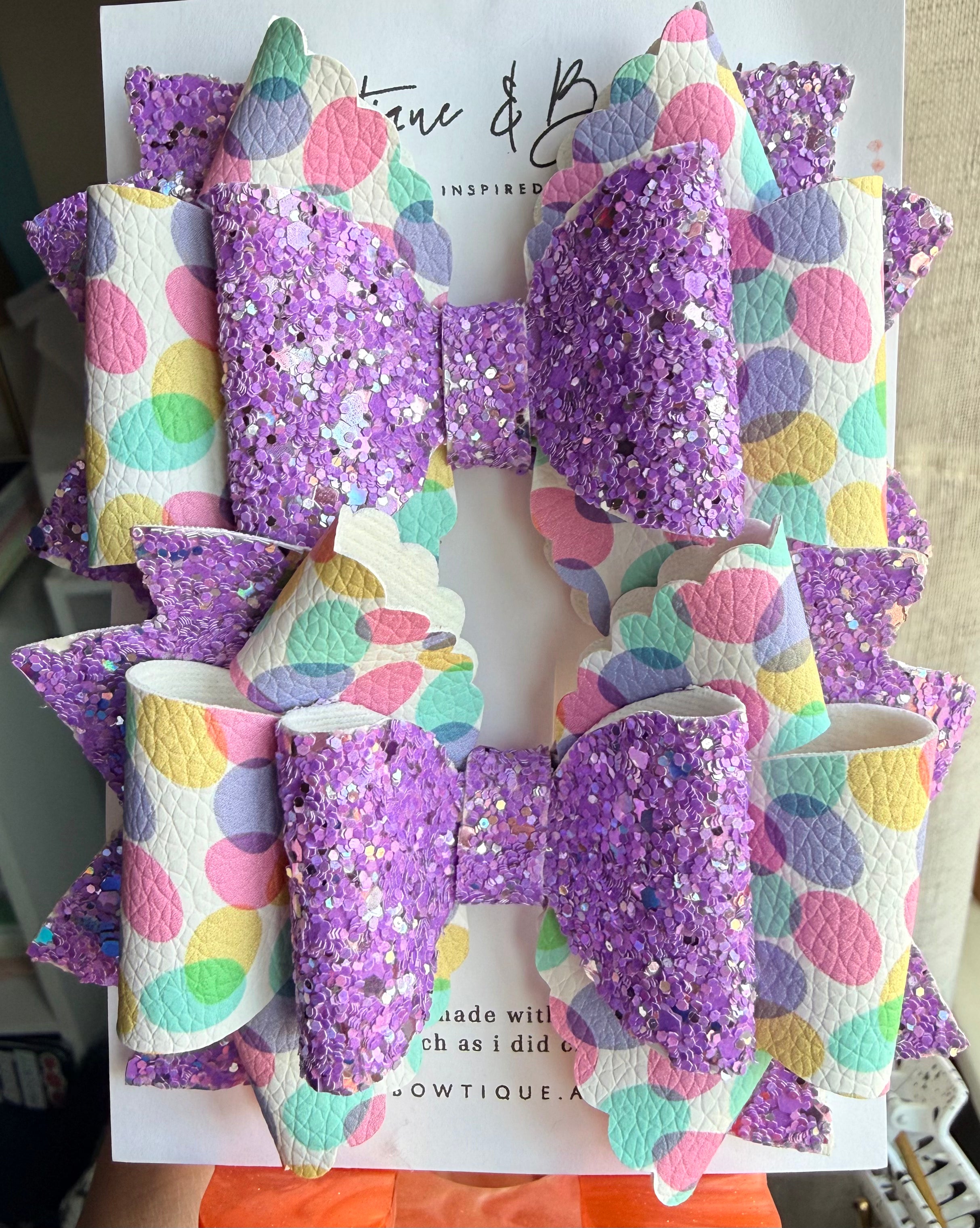 Egg Hunt Sparkle Bow Clip