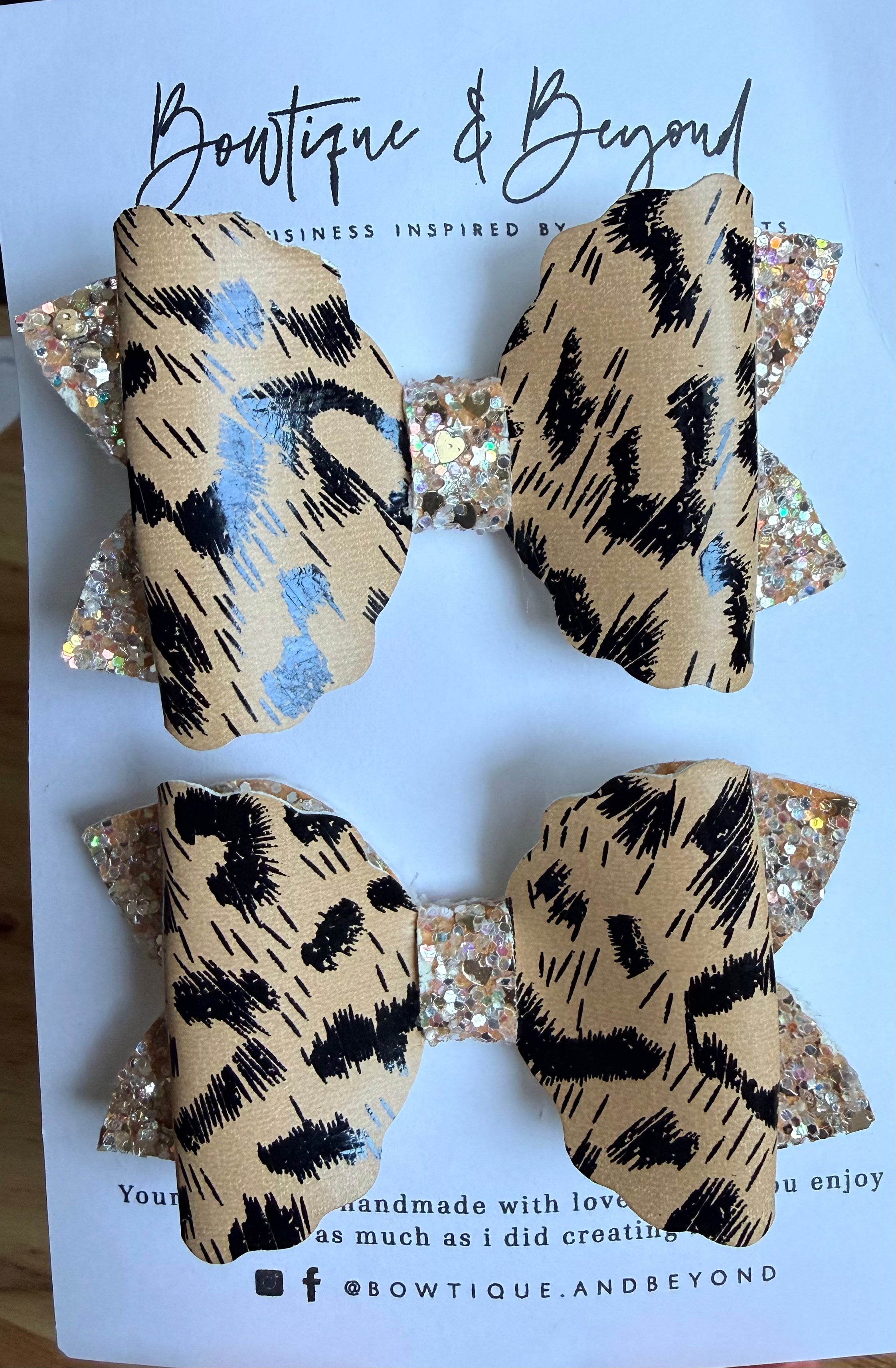 Golden Glam Leopard Clip Set