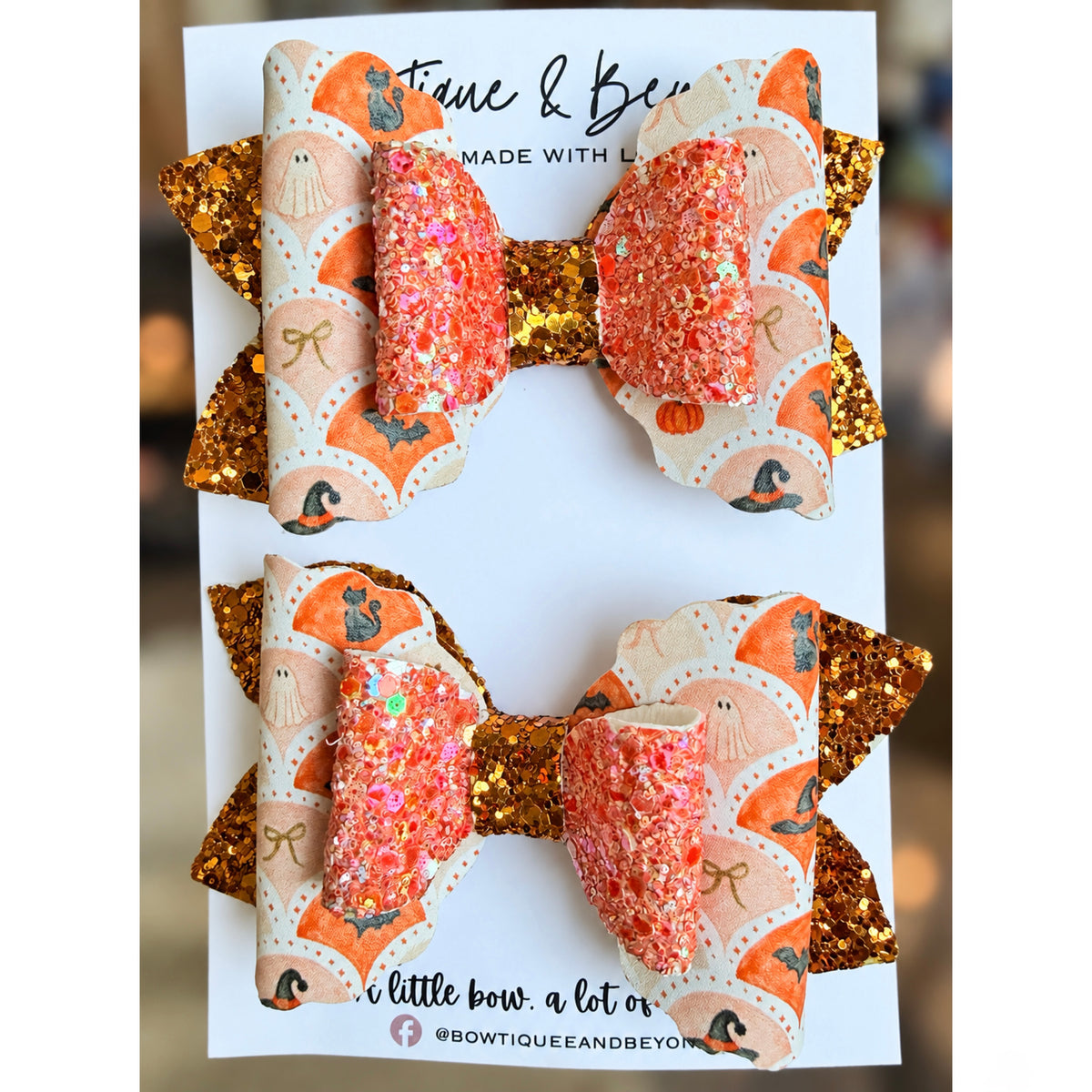 Peachy Haunt Bow