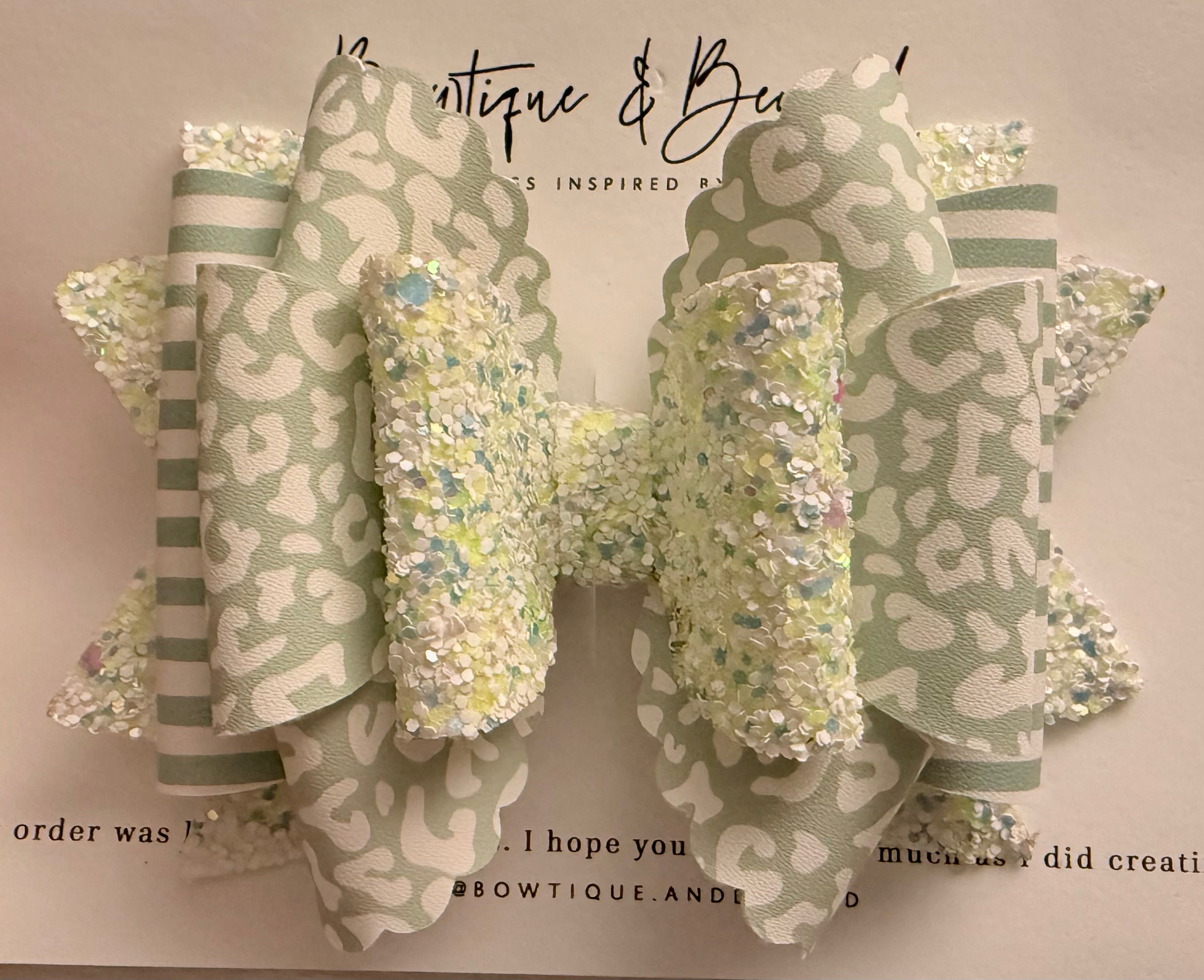 Mint Meadow Clip Bow