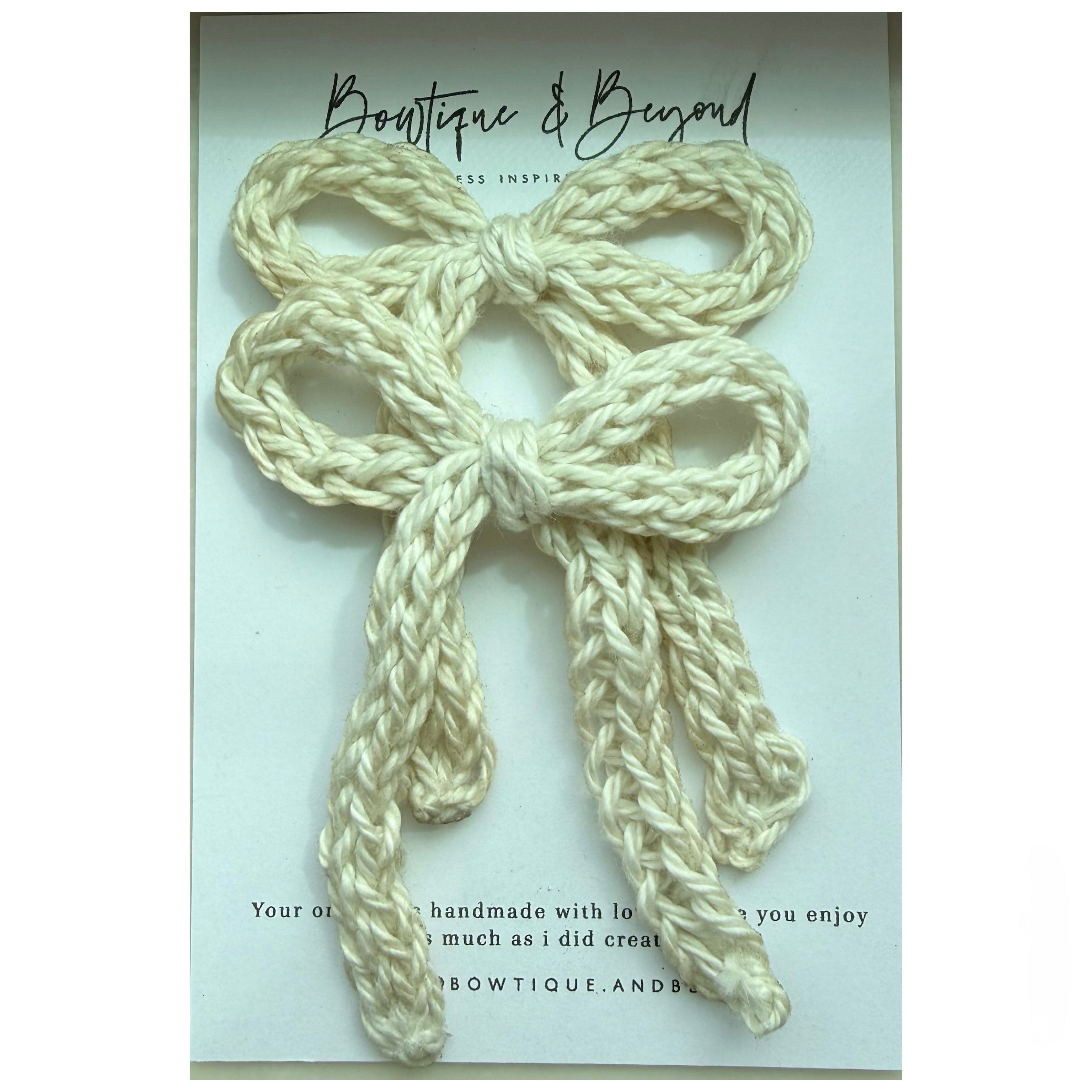 Cozy Cashmere - Classic Bows